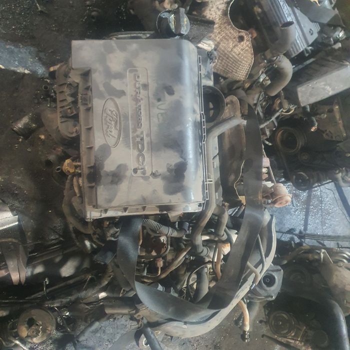 motor complet echipat cu accessorii Ford Transit 2.2 euro4