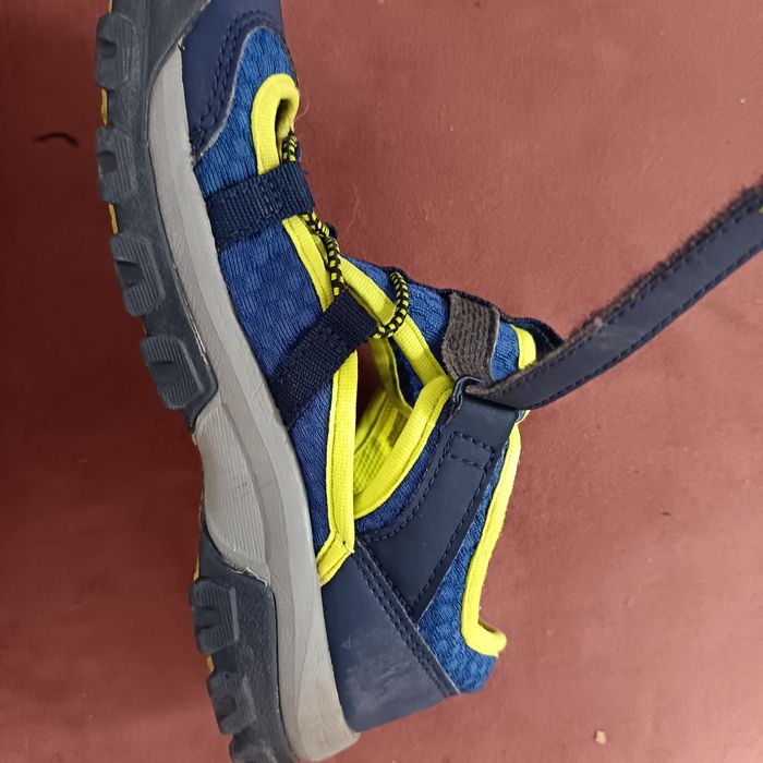 Adidași sport și drumetii mărimea 22'5