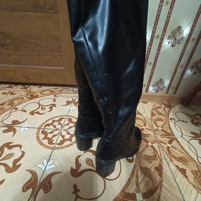 Продаются сапоги !