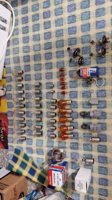 Крушки за автомобили