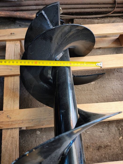 Свредел за мини багер