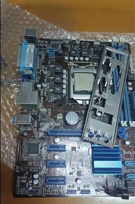 Продам материнку 1150 H61