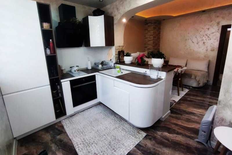 Дава се под наем Тристаен апартамент в София, Гео Милев - 75 кв.м за 600 € - Снимка #6