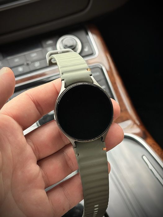 Smartwatch SAMSUNG Galaxy 7. Perfect functional, estetic 9/10, cu accesoriu