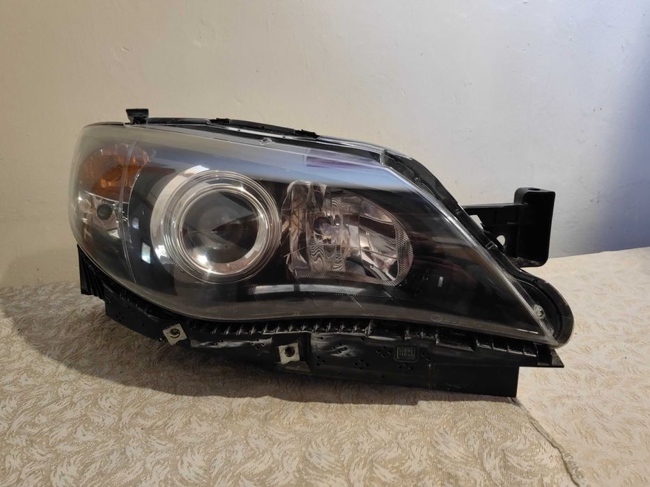 Фар Subaru Impreza D2S Xenon десен / Фар Субару Импреза Оригинален