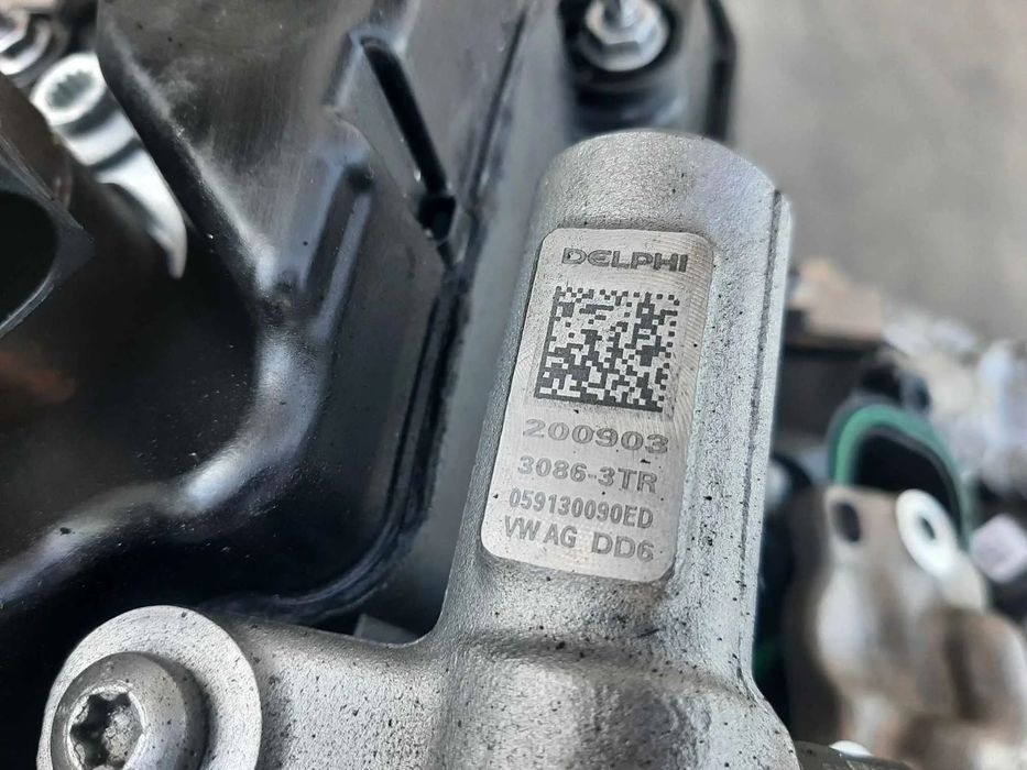 rampa injectoare dreapta 3.0 tdi dmk audi  a6 c8 4krampa injectoare dreapta 3.0 tdi dmk audi  a6 c8 4k 059130090ed