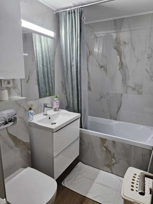 Apartament 3 camere
