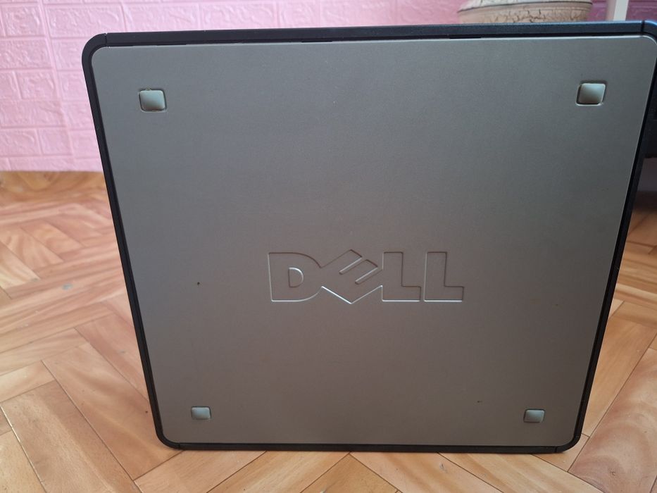 Настолен компютър Dell optiolex 380