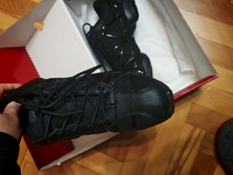 Capezio обувки за танци 39