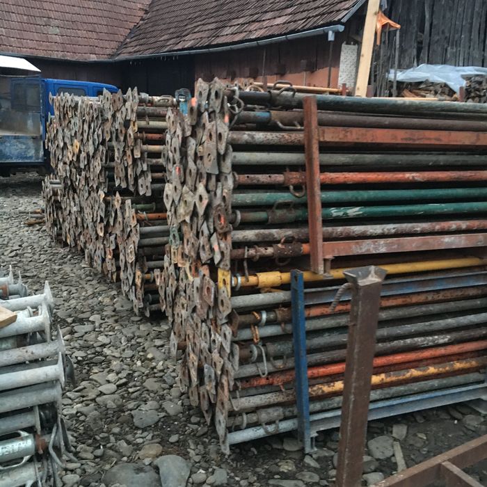 Popici metalici pentru construcții