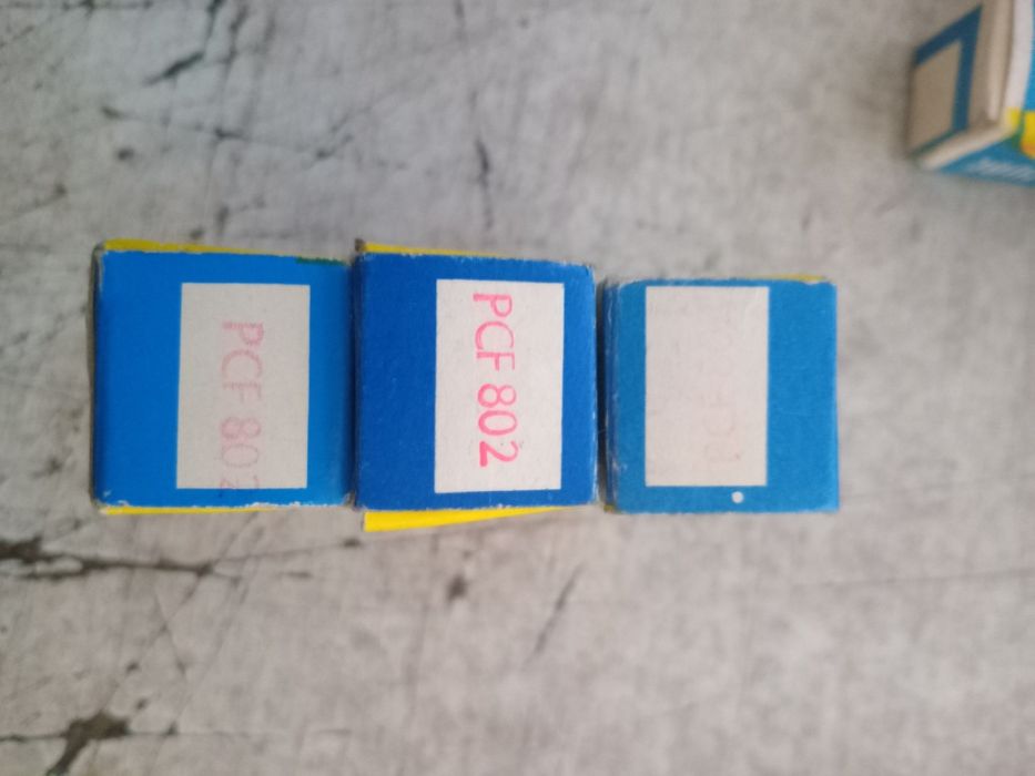 PCF802 si EF183 (6K13P) - NOS , lampi noi