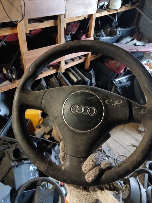 Руль на Фольксваген ауди.