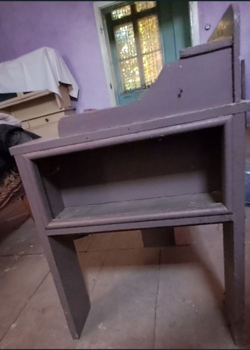 Masuta veche din lemn de stejar