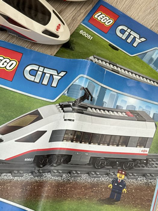 Продам лего поезд