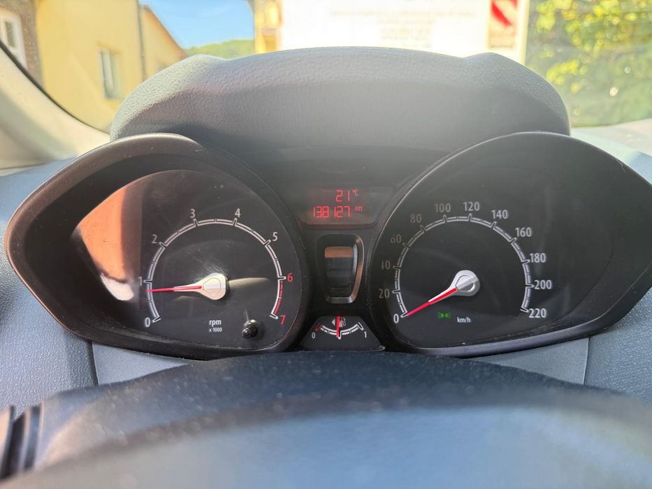 Ford Fiesta benzina 2011