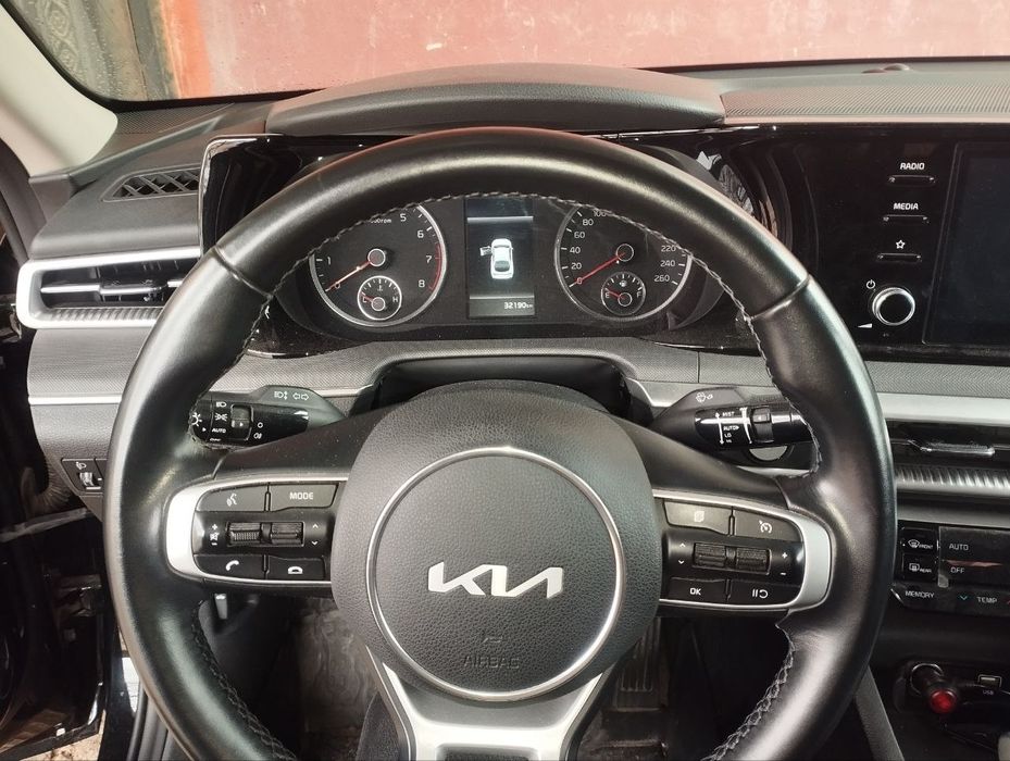 Kia K5 2023 — 7