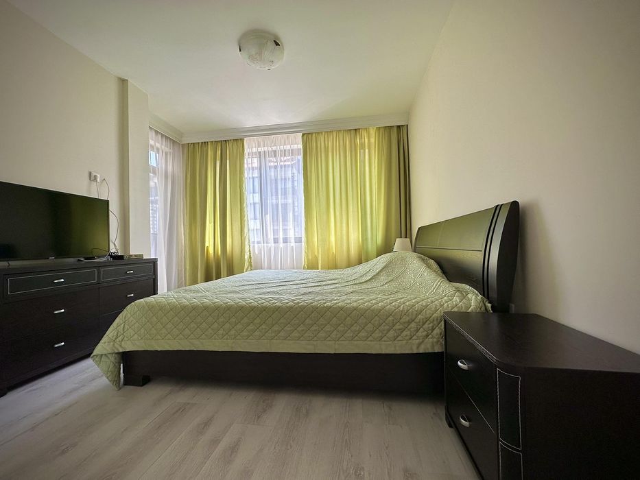 Продава се Тристаен апартамент в Бургас, Център - 111 кв.м за 1008 €/кв.м - Снимка #8