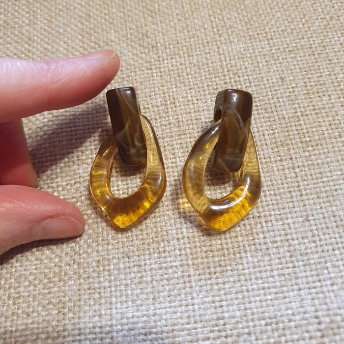 Распродаю свои украшения.