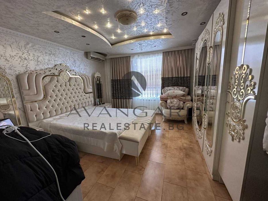 Продава се Двустаен апартамент в Пловдив, Изгрев - 64 кв.м за 1602 €/кв.м - Снимка #2