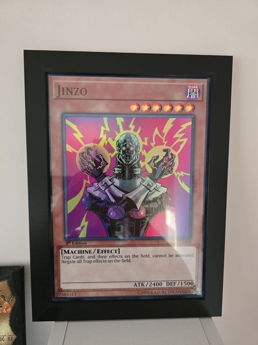 Югио (Yu-Gi-Oh!) Арт в Стилна Черна Рамка със Стъкло – 25x34 см