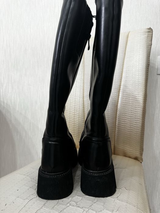 Женские зимние сапоги