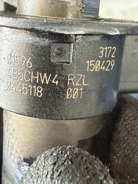 Injector injectoare Bmw x5 x6 m50d 381cp n57d30c