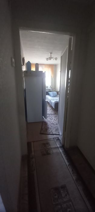 Продам квартиру  3