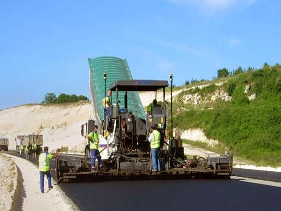 Service finisor de asfalt