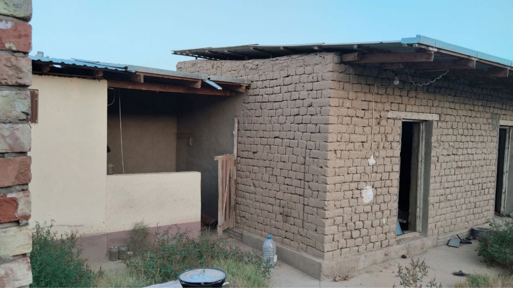 Курилиши тугалланмаган 6сотих ховли сотилади