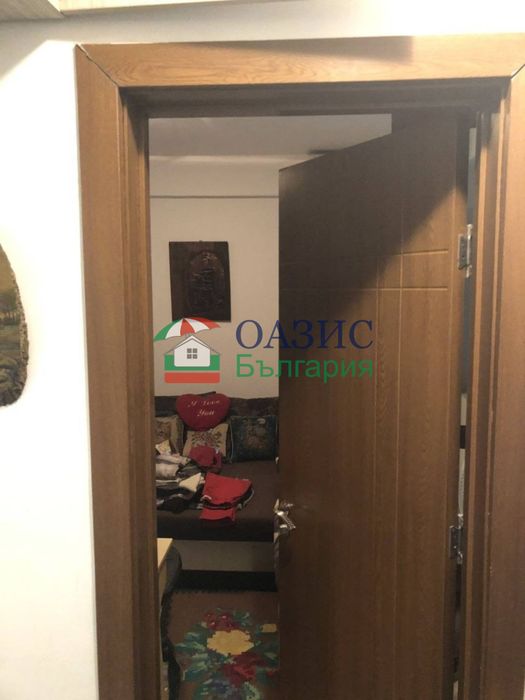 Офис площ 36 кв. м., с възможност за живеене Бургас # 34241778