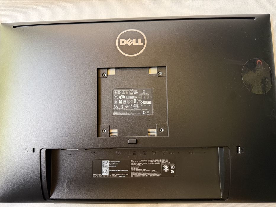 Vand 2 monitoare Dell U2415