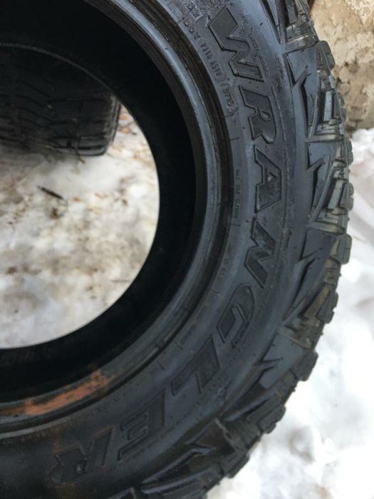 Шины 35  12.5 /18 Good year