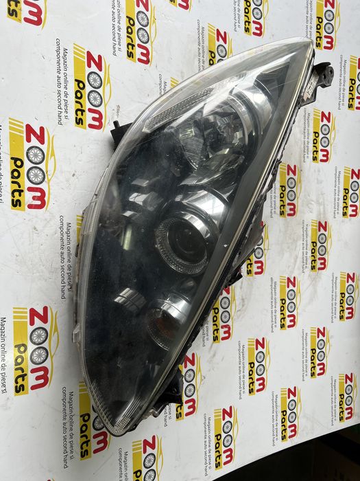 Far dreapta cu lupa Mazda 2 DE facelift 2010-2013