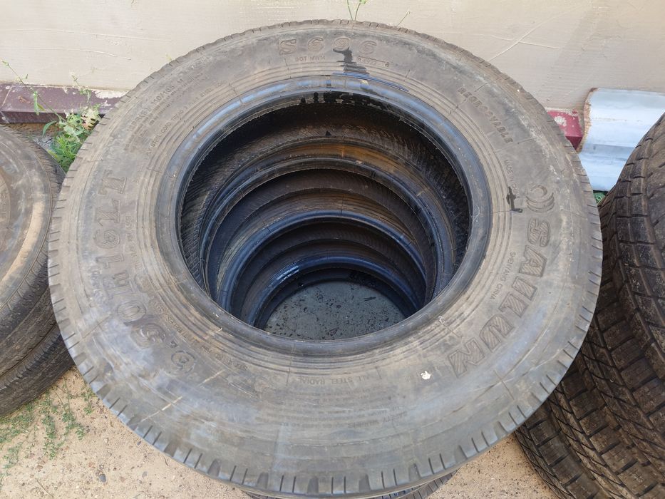 Покрышка на Ивеко Дейли