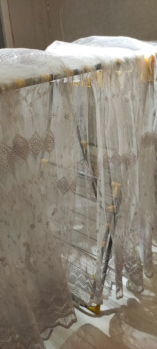 Белая тюль, шторы