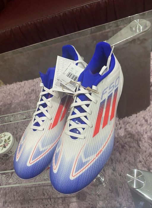 Ghete fotbal adidas F50 League Fg/MG  42,2/3
