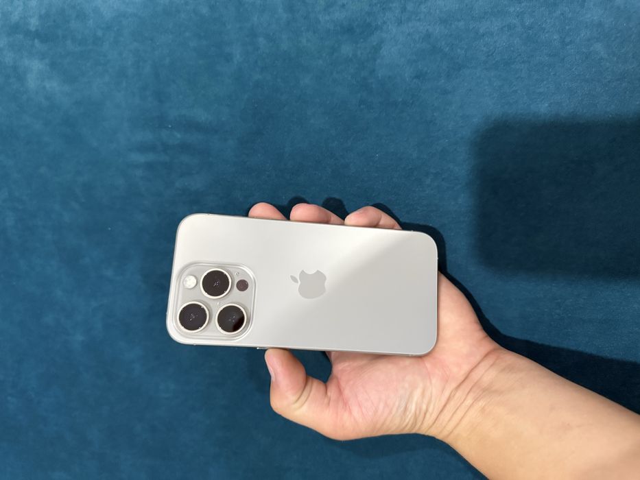 iPhone 15 Pro идеальный