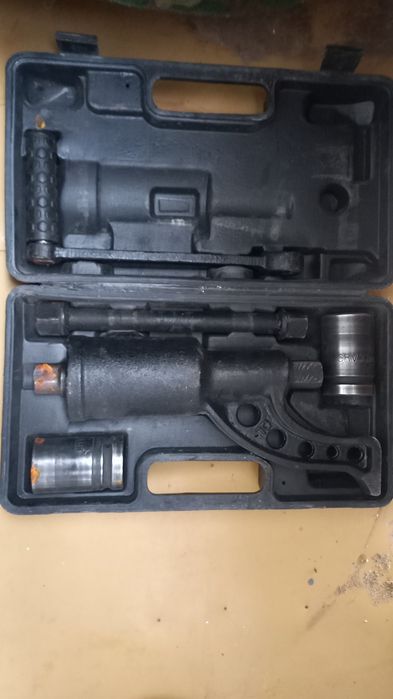 Продам ручной гайковерт