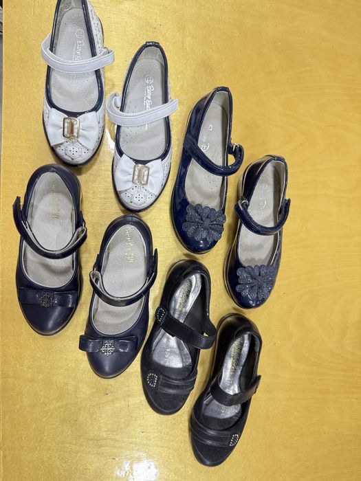 Туфли на девочку 27-28