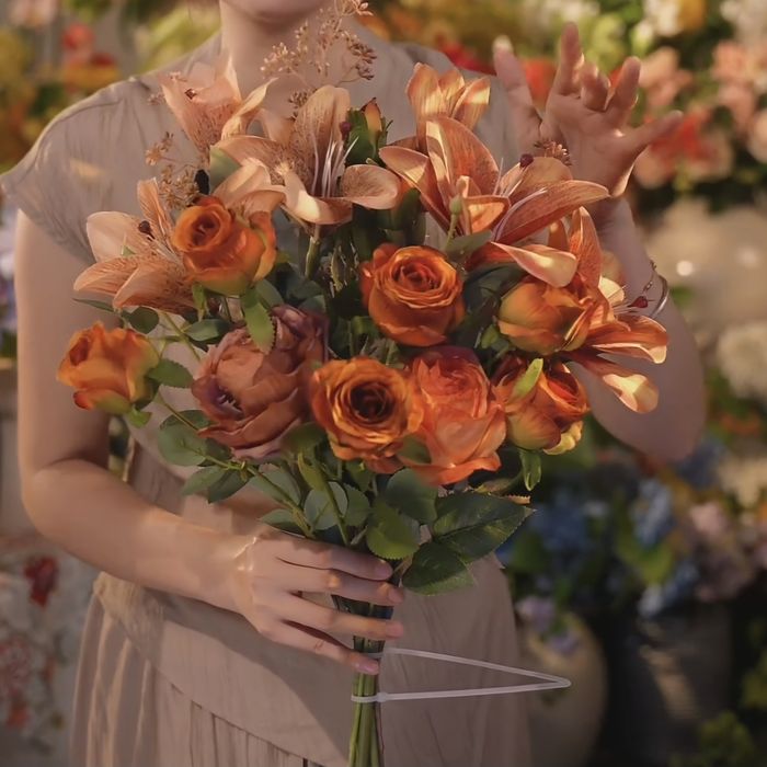 Искуственные цветы и горшки по оптовым ценам