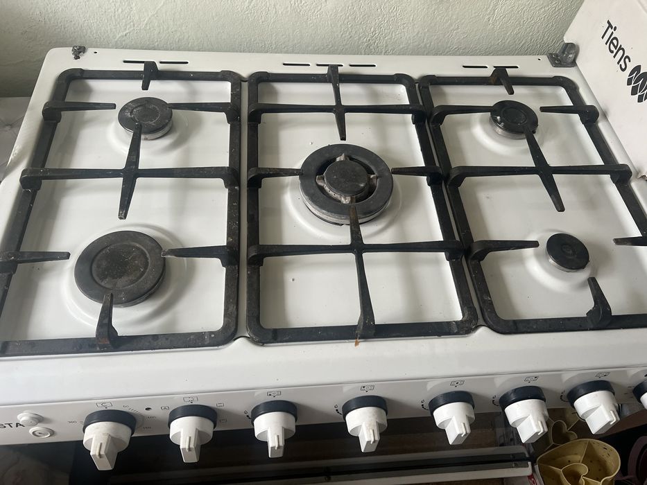 Продам газ плиту