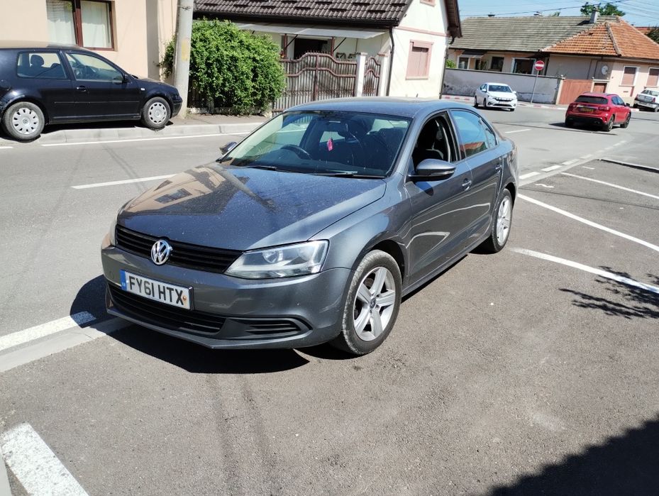 Dezmembrez,piese,usa,uși,vw golf 6,golf 5,jetta,