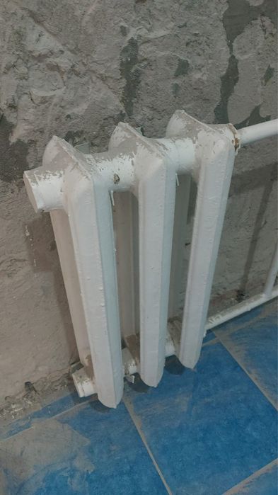 Батарея из трех секций