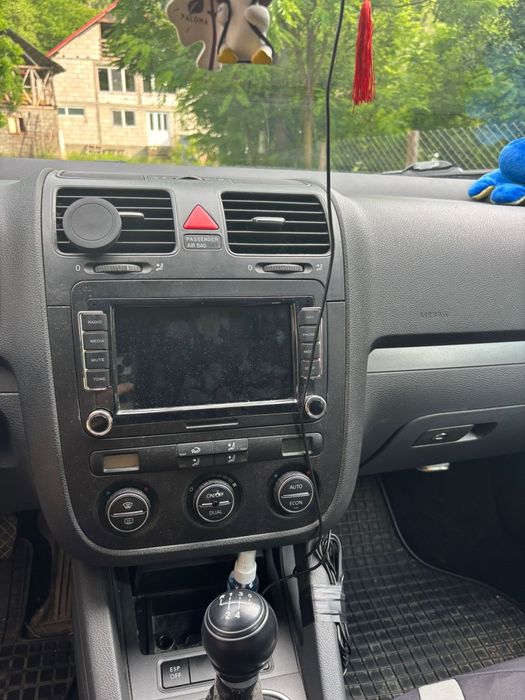 Vând golf 5 diesel fab 2008