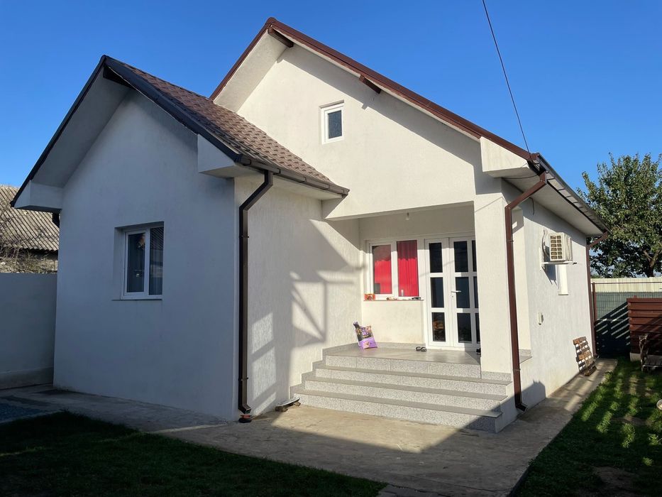 Vand casa Navodari