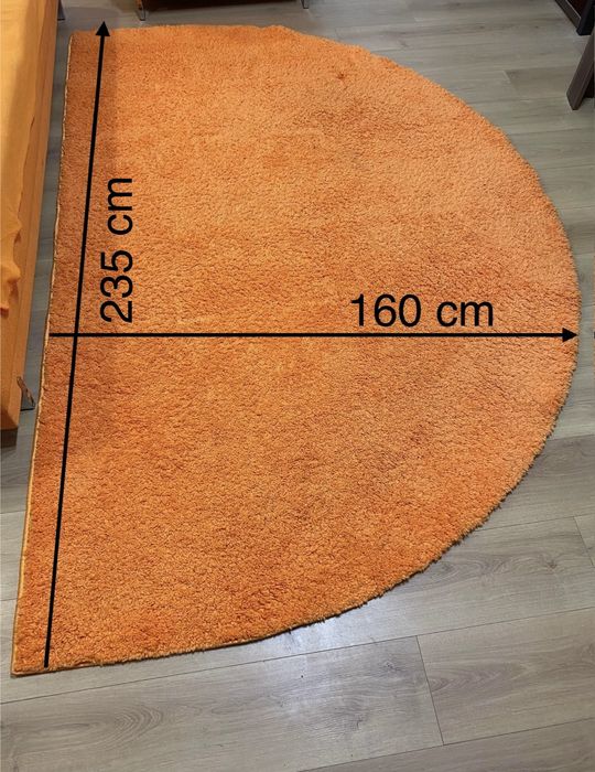 Covor persan semicerc