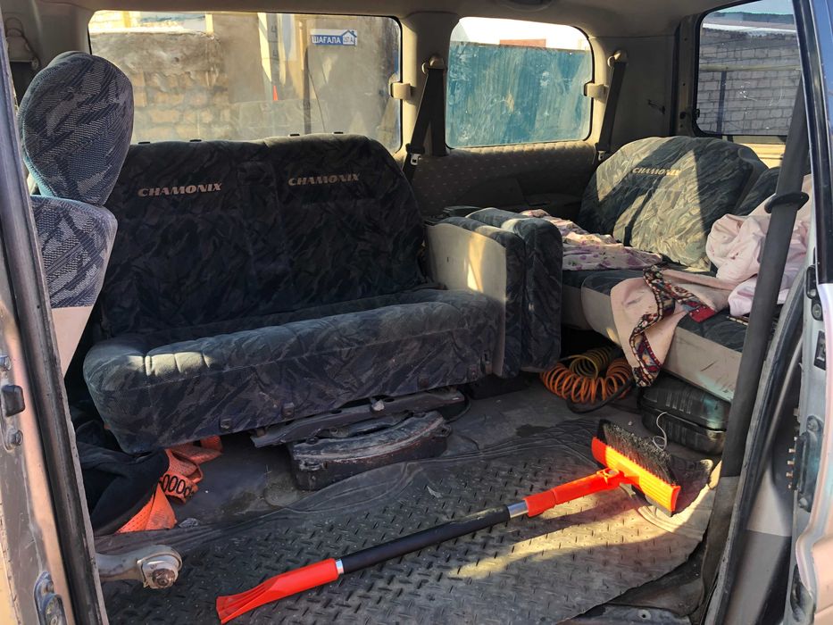 Mitsubishi Delica 1997 г