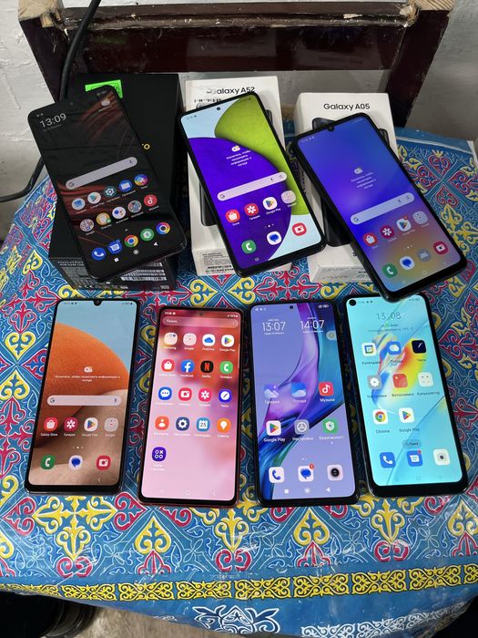 Телефон Самсунг Поко Оппо Редми