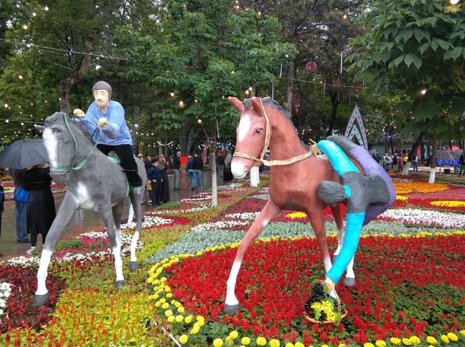 Ландшафт дезайн метал конструксиялар лед дезайнлар искусственный газон