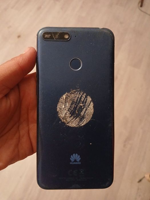 Продам телефон хуавей у16